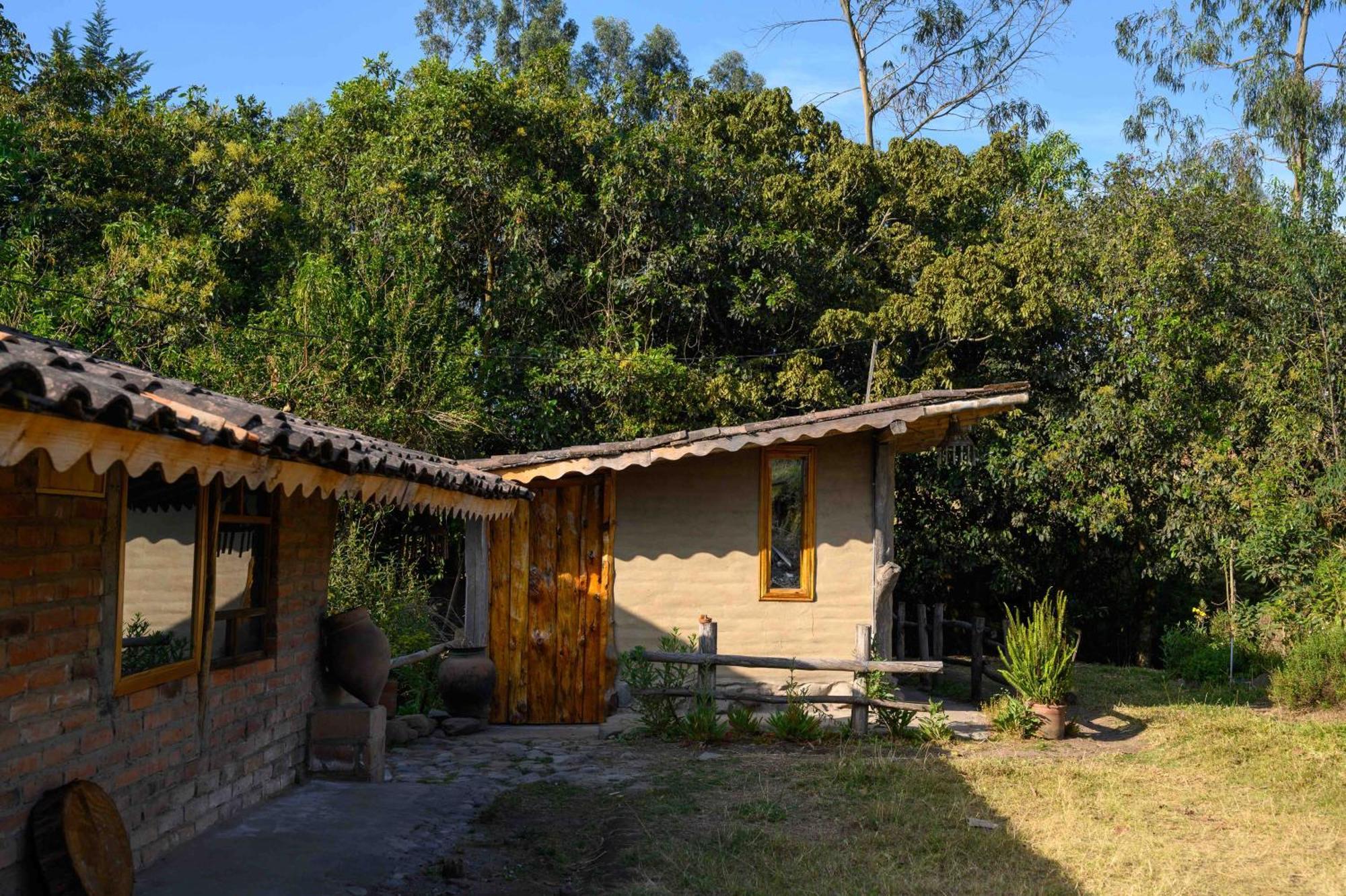 El Tio Hostal Otavalo Extérieur photo