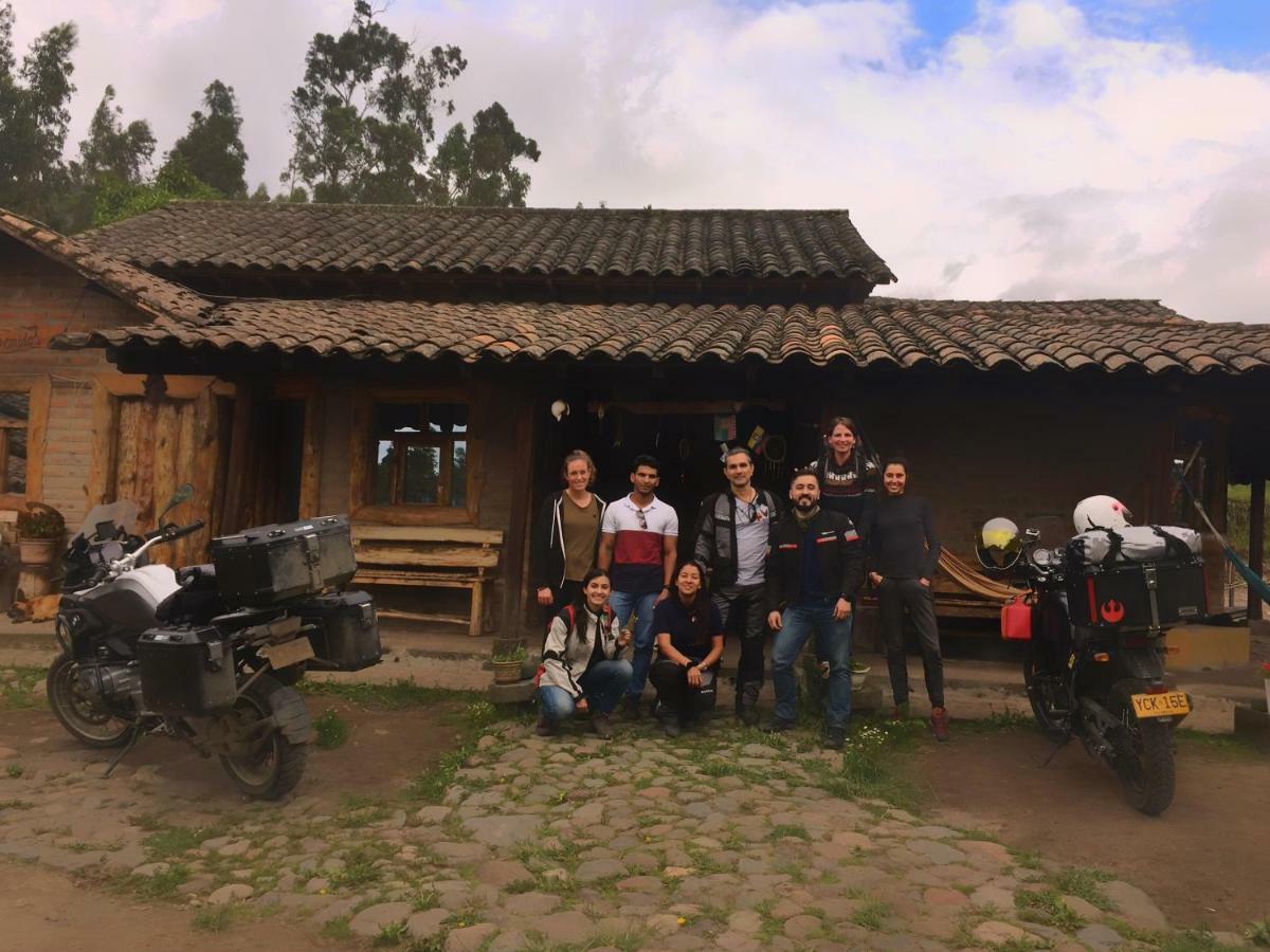 El Tio Hostal Otavalo Extérieur photo